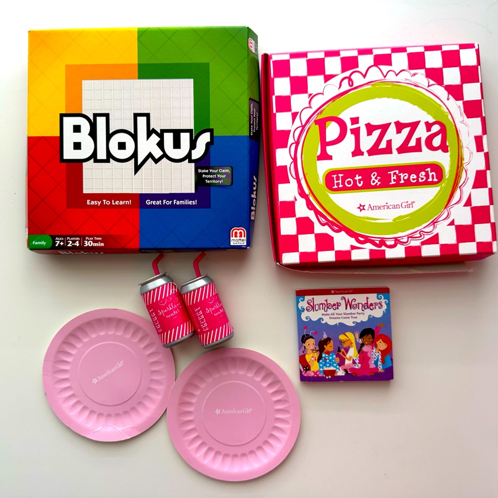 American Girl Pizza Party Set for Dolls - Retired